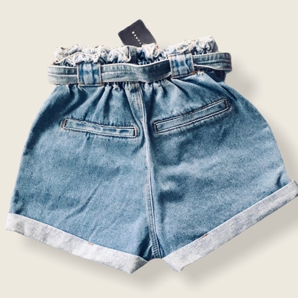 Signature 8 • Paper Bag High Waist Denim Shorts NWT - Picture 3 of 11